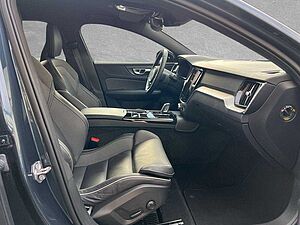 Volvo  R Design Recharge Plug-In Hybrid AWD