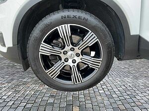 Volvo  XC40 Inscription, B4 Mild-Hybrid Benzin