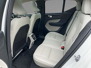 Volvo  XC40 Inscription, B4 Mild-Hybrid Benzin