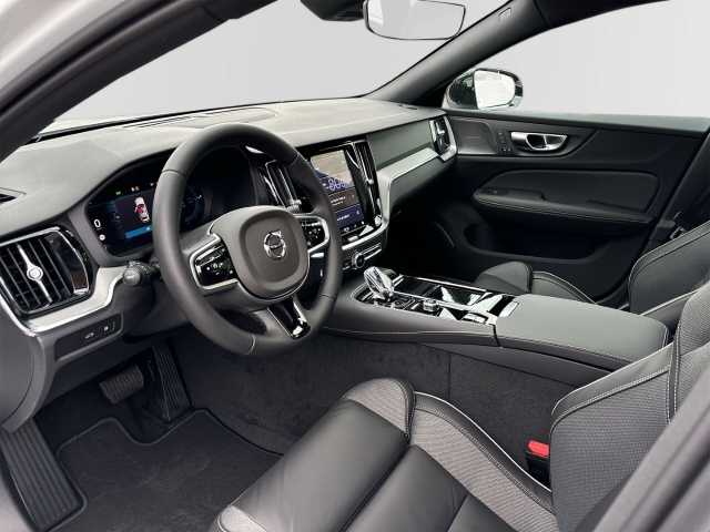 Volvo  Recharge T6 AWD Plus Dark Plug-In Hybrid 19''  StandHZG Leder digitales Cockpit