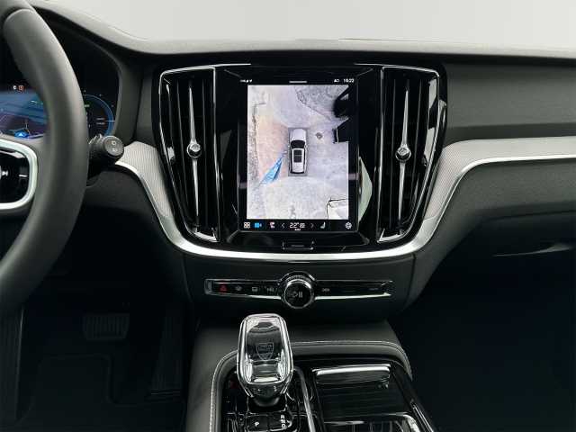 Volvo  Recharge T6 AWD Plus Dark Plug-In Hybrid 19''  StandHZG Leder digitales Cockpit
