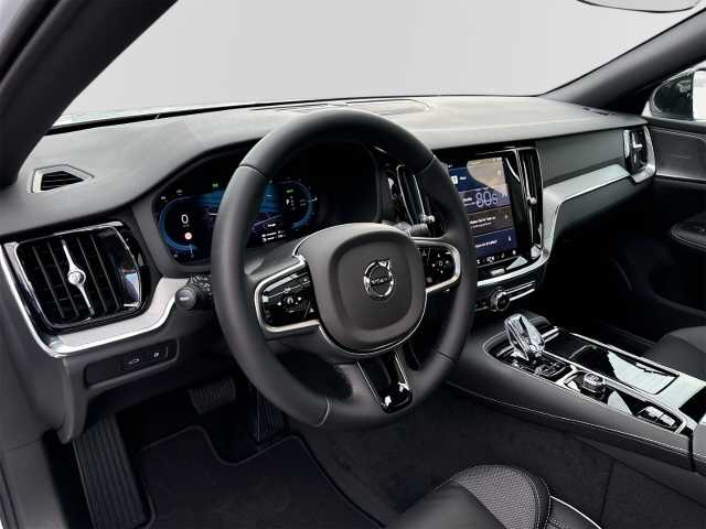 Volvo  Recharge T6 AWD Plus Dark Plug-In Hybrid 19''  StandHZG Leder digitales Cockpit
