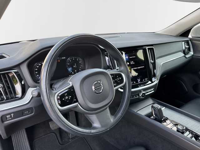 Volvo  CC