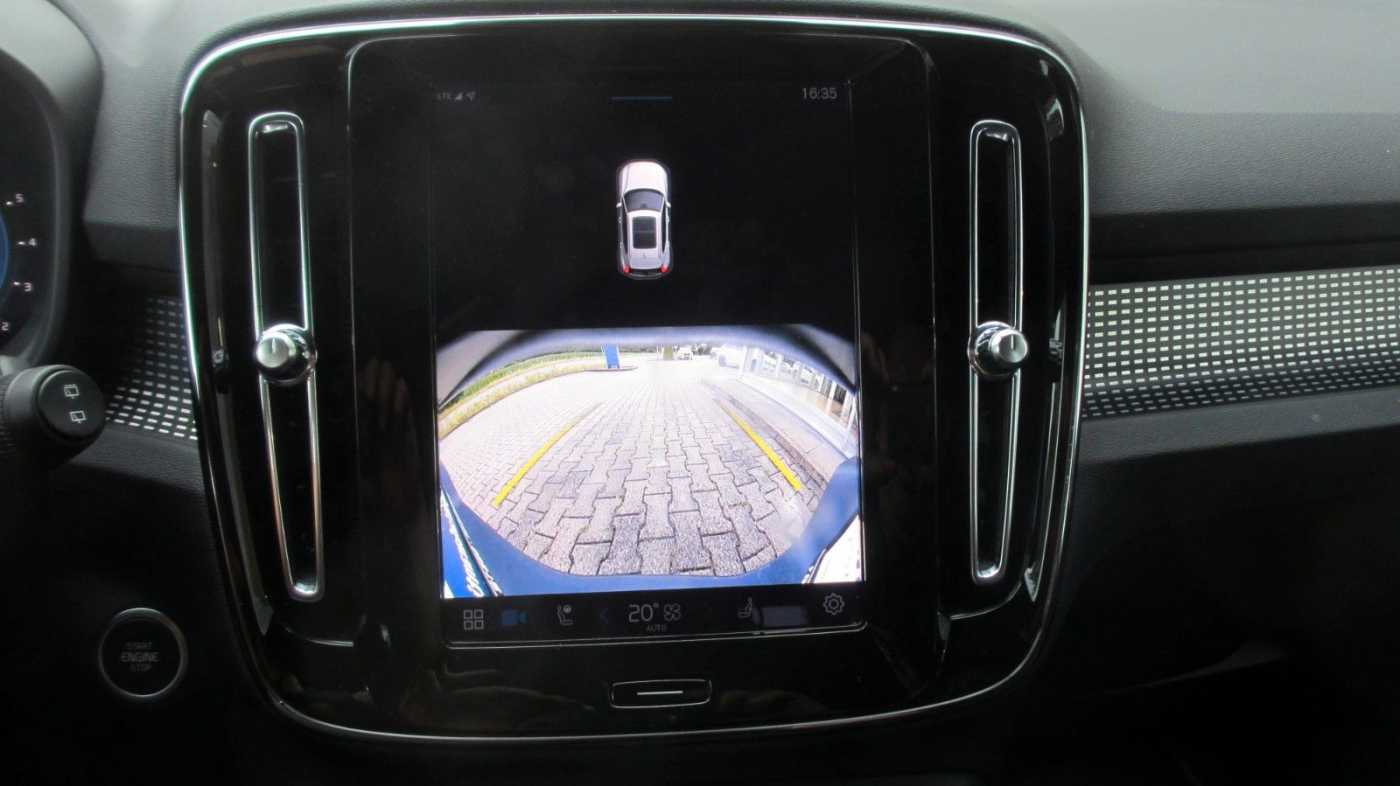 Volvo  B3 FWD Core +WP+EPH+ESITZ+RFK+LKH+TEILLEDER