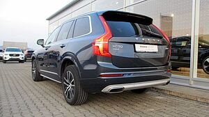 Volvo  XC90 B5 Mild-Hybrid Benzin AWD Automtaikgetriebe (184kW/250PS) Momentum Pro