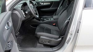 Volvo  B3 FWD Core +WP+EPH+ESITZ+RFK+LKH+TEILLEDER