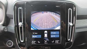 Volvo  B4 AWD R-Design +LED+ESITZ+ACC+BLIS+RFK+20'