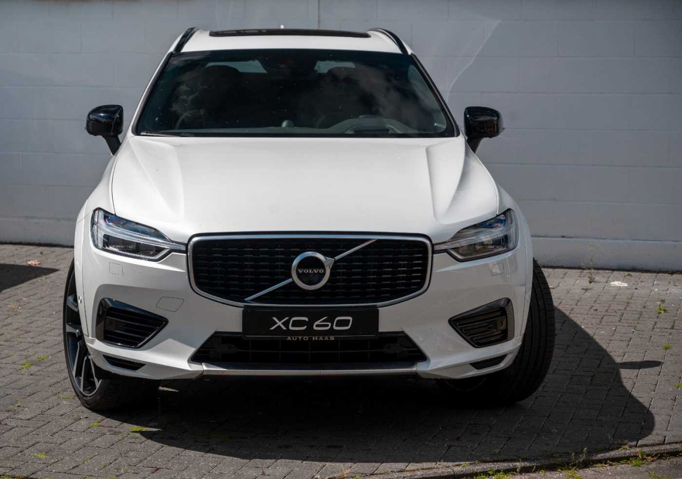 Volvo  T8 AWD R-Design Recharge Plug-In Hybrid