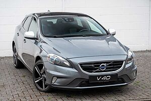 Volvo  T5 Momentum R-Design