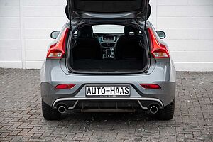 Volvo  T5 Momentum R-Design