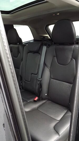 Volvo  B5 Diesel AWD Plus Bright