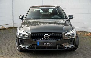 Volvo  T8 Recharge AWD Geartronic R-Design