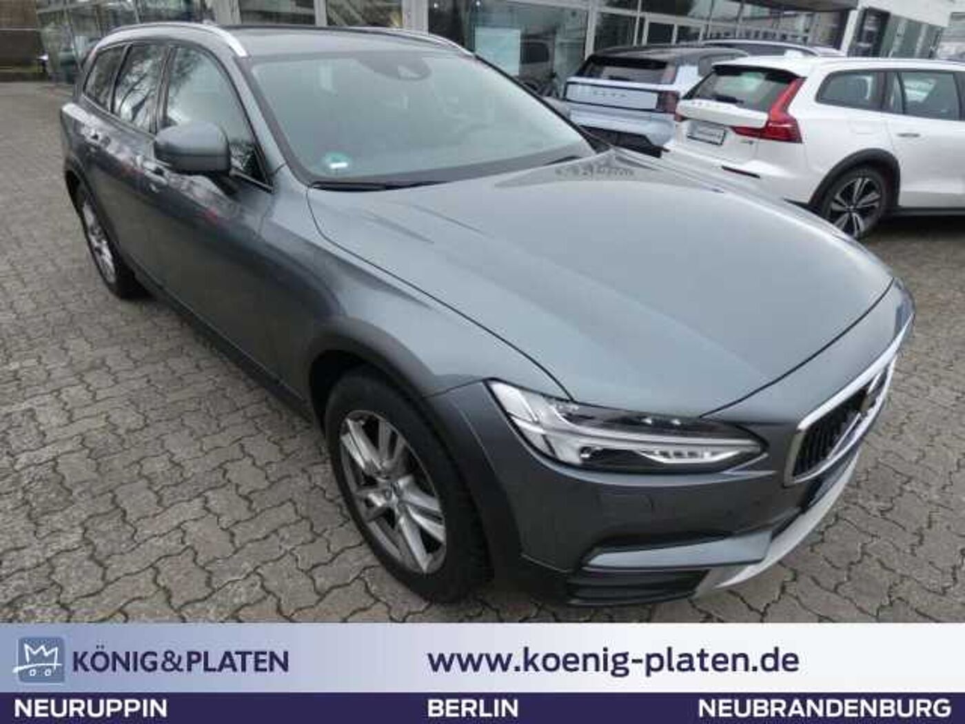 Volvo  Country D4 AWD Klima Navi Leder Rückfahrkamera