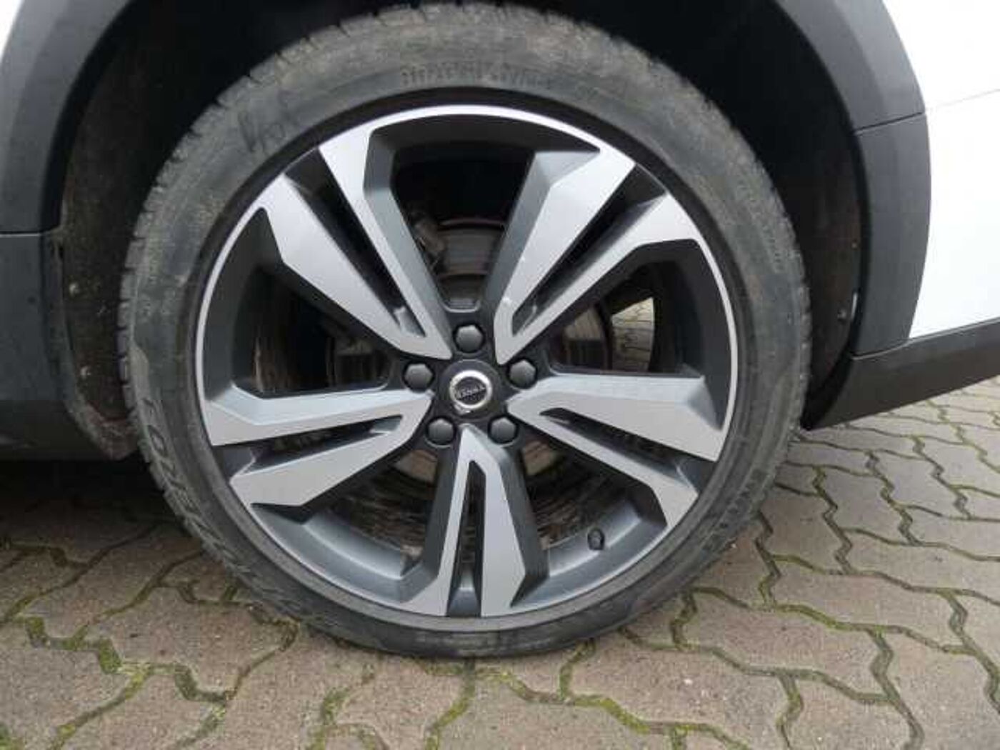 Volvo  D4 AWD Cross Country Pro Klima Navi Leder