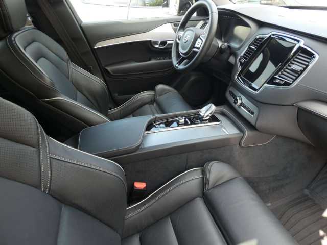 Volvo  B5 (Diesel) AWD Plus Dark (EURO 6d) Klima Leder