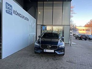 Volvo  D4 AWD Momentum (EURO 6d-TEMP) Klima Einparkhilfe