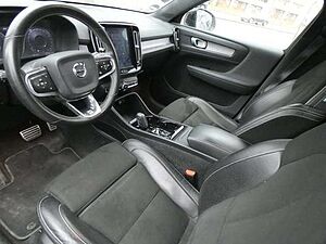 Volvo  T4 2WD R-Design (EURO 6d-TEMP) Klima Navi Leder