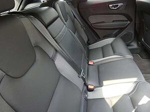 Volvo  B5 (Benzin) AWD R-Design (EURO 6d) Klima Navi