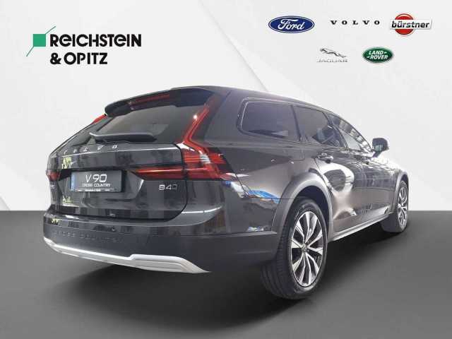 Volvo  Plus B4 D AWD Aut. +activeLED