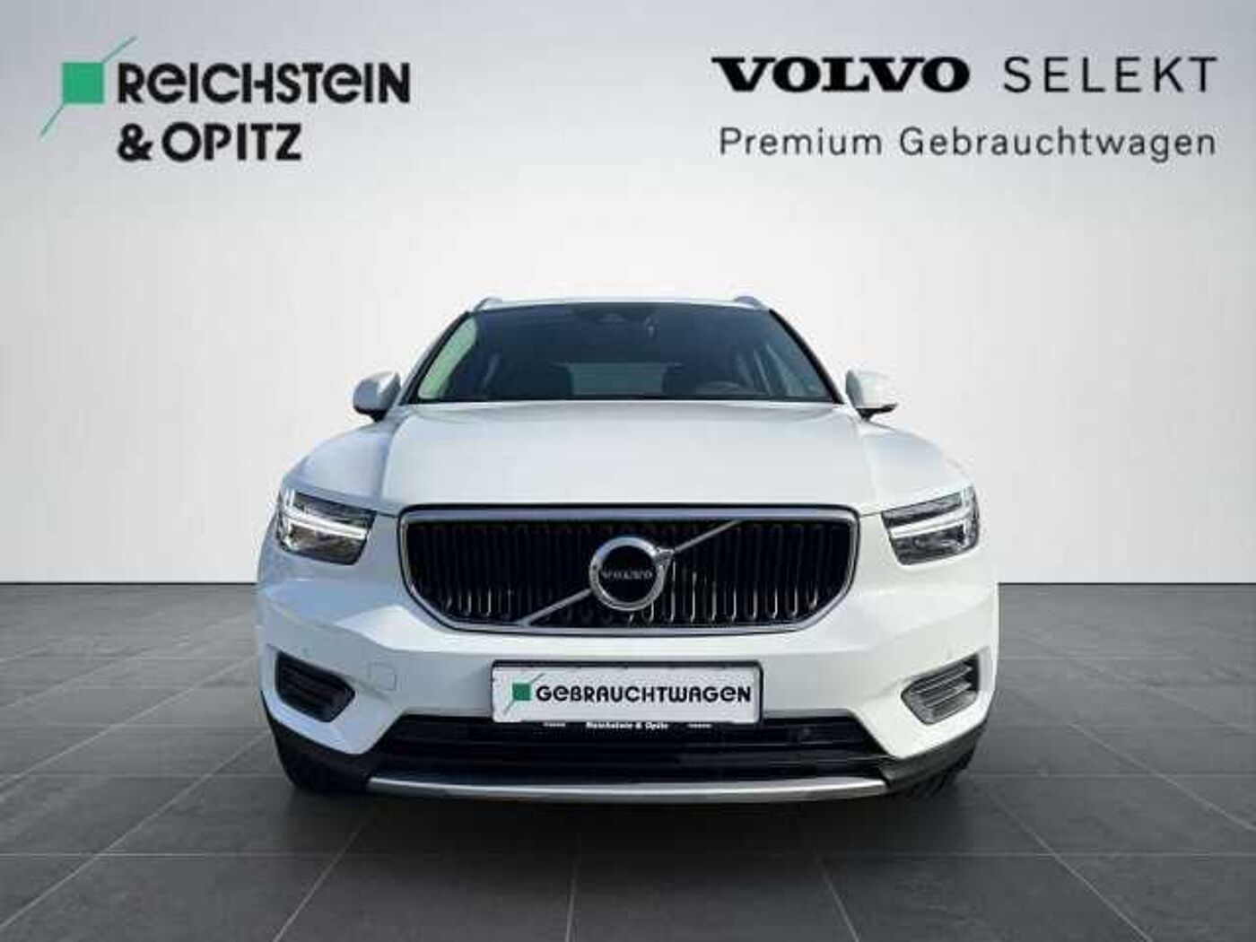 Volvo  T3 Momentum Pro Geartronic