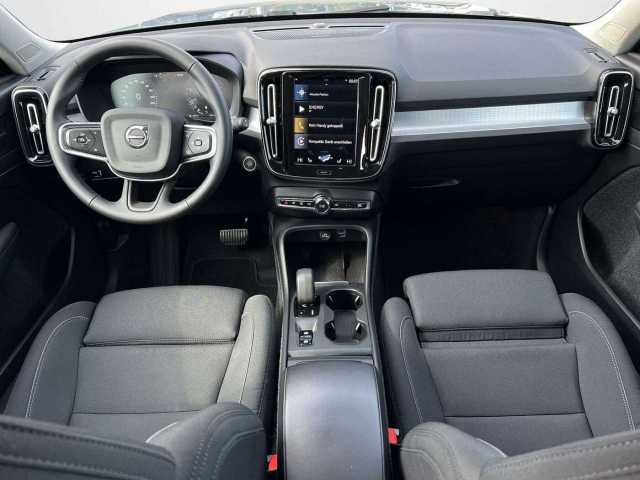 Volvo  B4 Momentum Pro Geartronic/ACC/DAB+/Klima