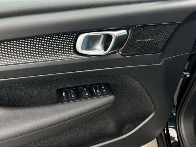 Volvo  B4 R Design Geartronic/KeyLess/RFK/Klima