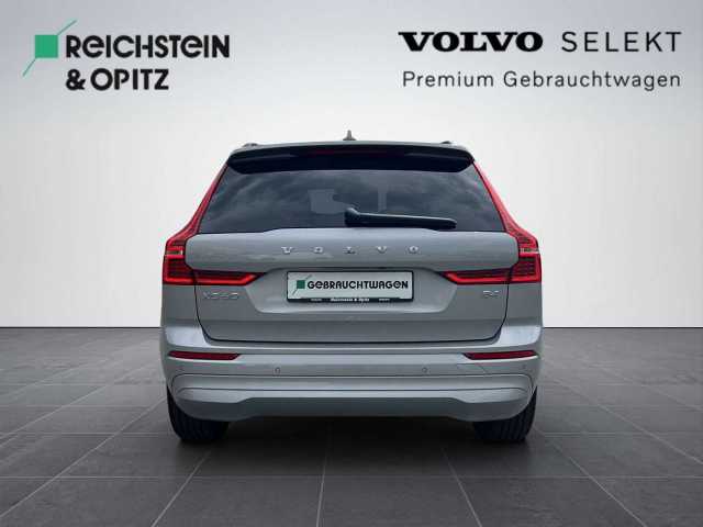 Volvo  B4 Core 2WD 2.0l Mild-Hybrid Autom. /SitzHZ