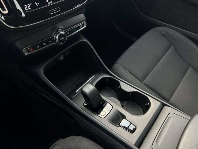 Volvo  T3 Momentum Pro Geartronic/DAB+/Klima