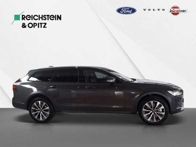 Volvo  Plus B4 D AWD Aut. +activeLED