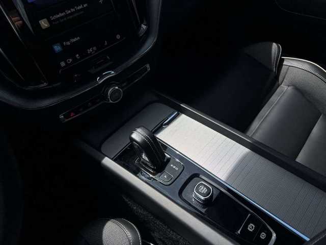 Volvo  B4 R Design Geartronic