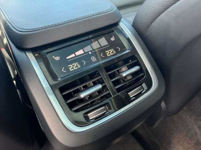 Volvo  B5 D AWD Geartronic Inscription/4-Z. Klima