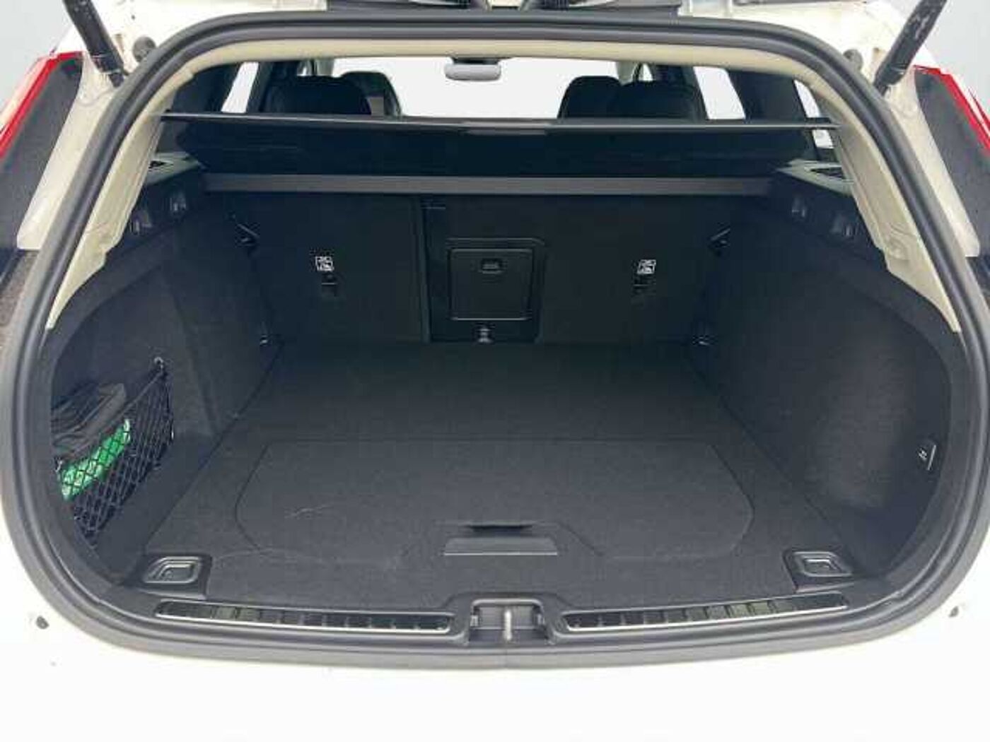 Volvo  B4 D AWD Ultimate +Standhzg