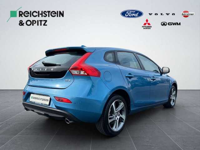 Volvo  D3 2.0l YOU! /SitzHZ/Navi/Tempomat/Klima/RFK