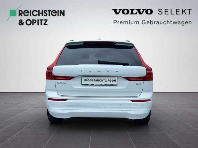 Volvo  B4 Momentum Pro 2WD Geartronic/Keyless