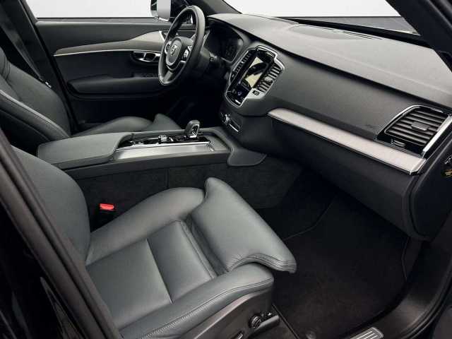Volvo  B5 D AWD Geartronic Momentum Pro