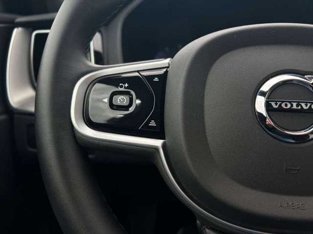 Volvo  B4 D R Design Geartronic/Keyless/360°RFK
