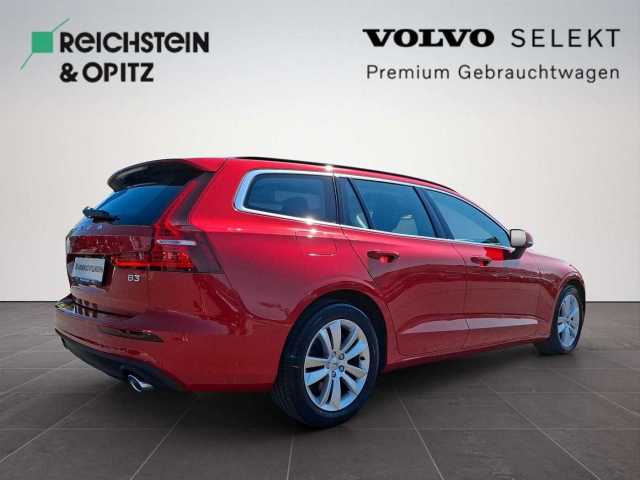 Volvo  B3 Mild-Hybrid Core Autom. /Keyless/Tempomat