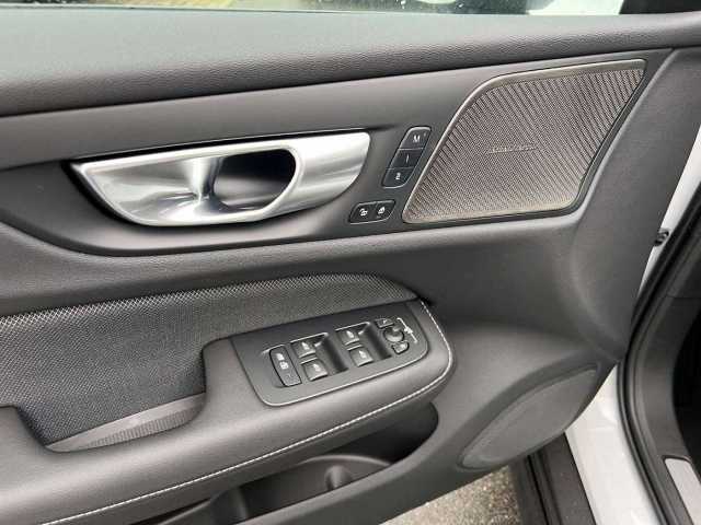 Volvo  Plus B5 Aut. AWD +ACC