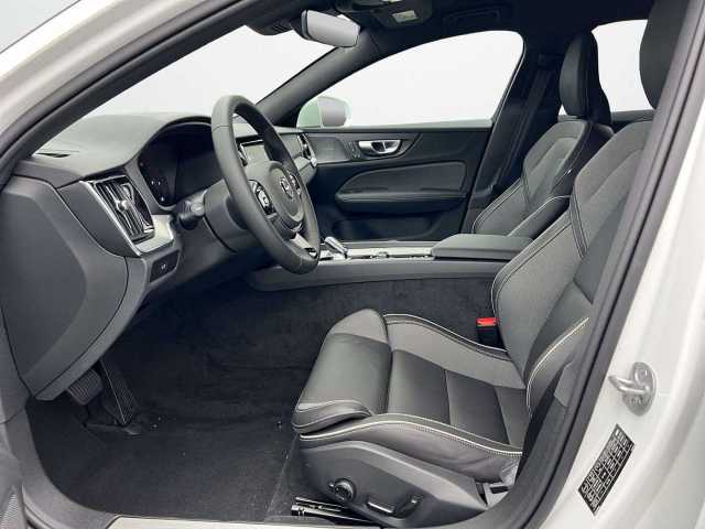 Volvo  Plus B5 Aut. AWD +ACC