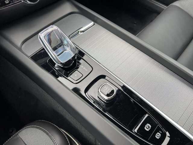 Volvo  Plus B5 Aut. AWD +ACC