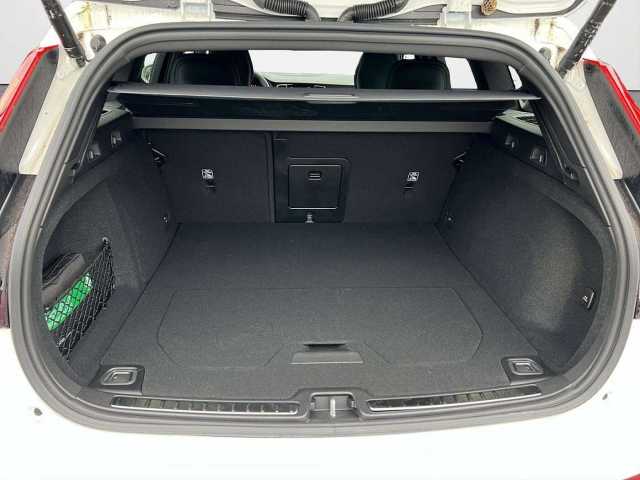 Volvo  Plus B5 Aut. AWD +ACC