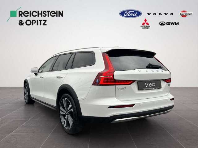 Volvo  Plus B5 Aut. AWD +ACC