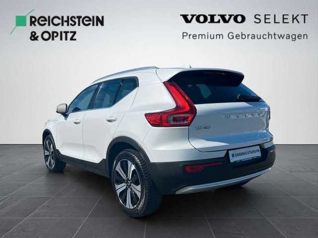 Volvo  T4 Recharge Core