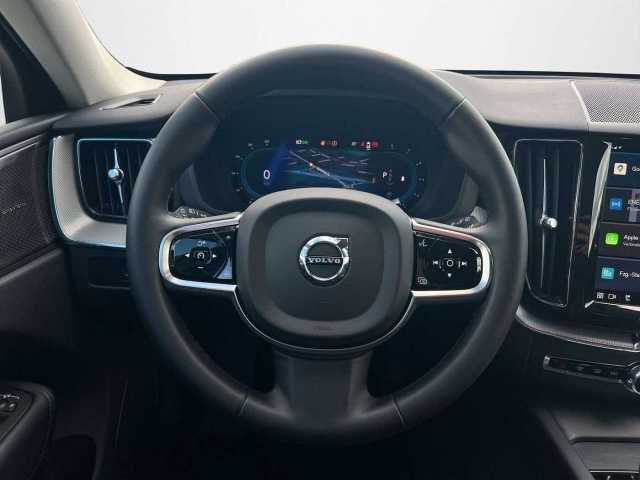 Volvo  B4 D AWD Plus Dark Autom. /Keyless/iACC