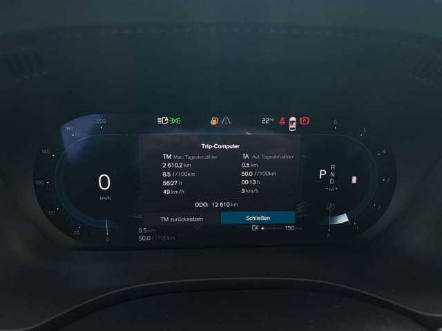 Volvo  B4 D AWD Plus Dark Autom. /Keyless/iACC