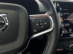 Volvo  B4 R Design Geartronic/KeyLess/RFK/Klima
