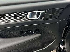 Volvo  B4 R Design Geartronic/KeyLess/RFK/Klima