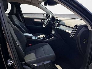 Volvo  B4 Momentum Pro AWD Autom. /ACC/DAB+/Klima