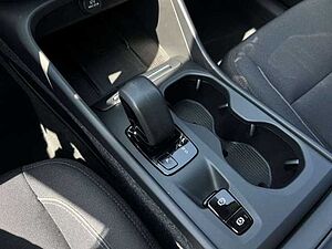 Volvo  B4 Momentum Pro AWD Autom. /ACC/DAB+/Klima
