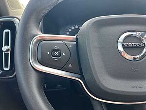 Volvo  T3 Momentum Pro Geartronic/DAB+/Klima